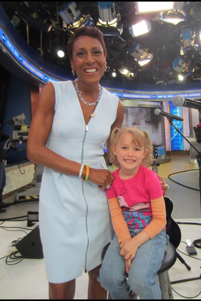 Pam Shoop tweet media