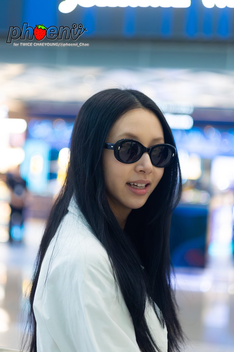 phoenii🐦🔥 tweet media