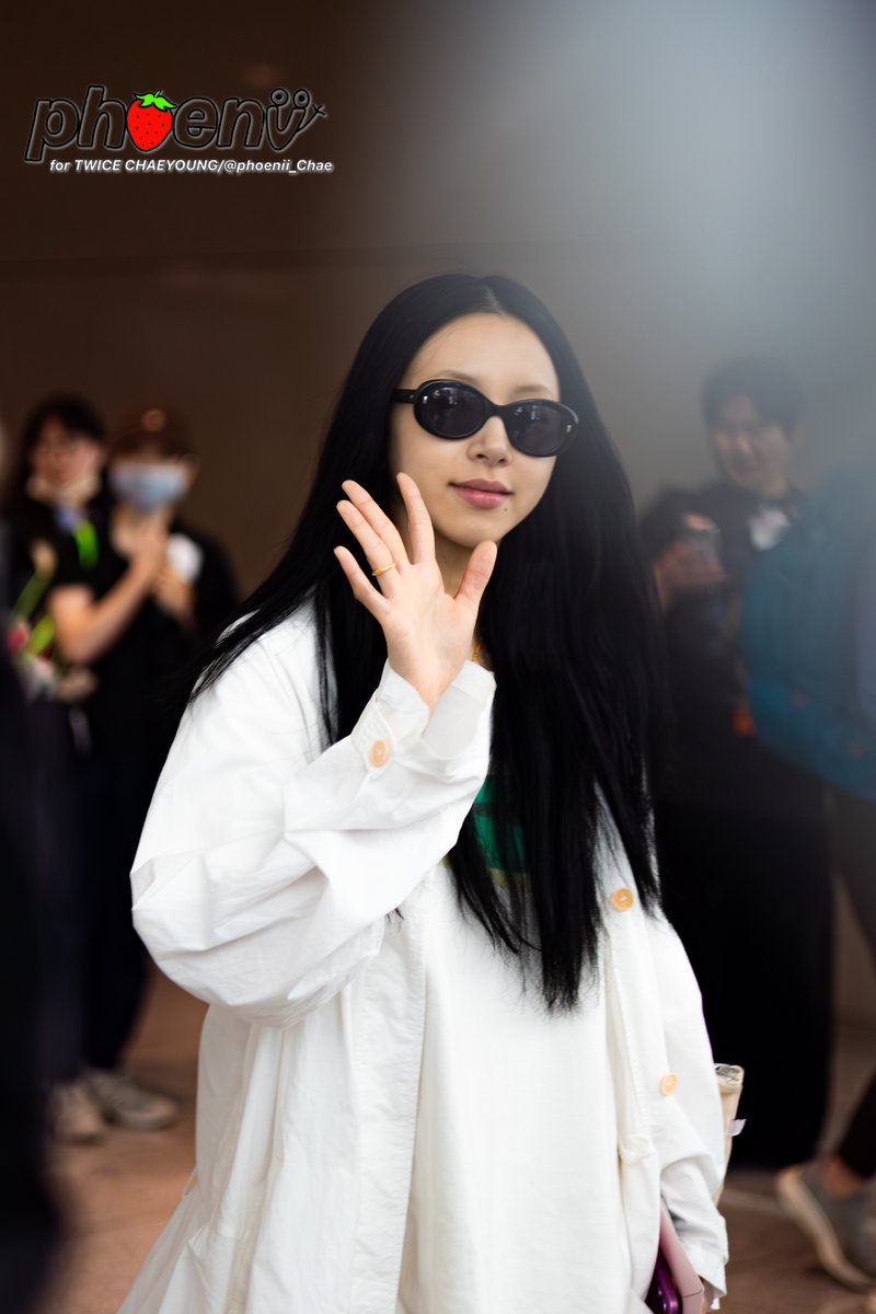 phoenii🐦🔥 tweet media