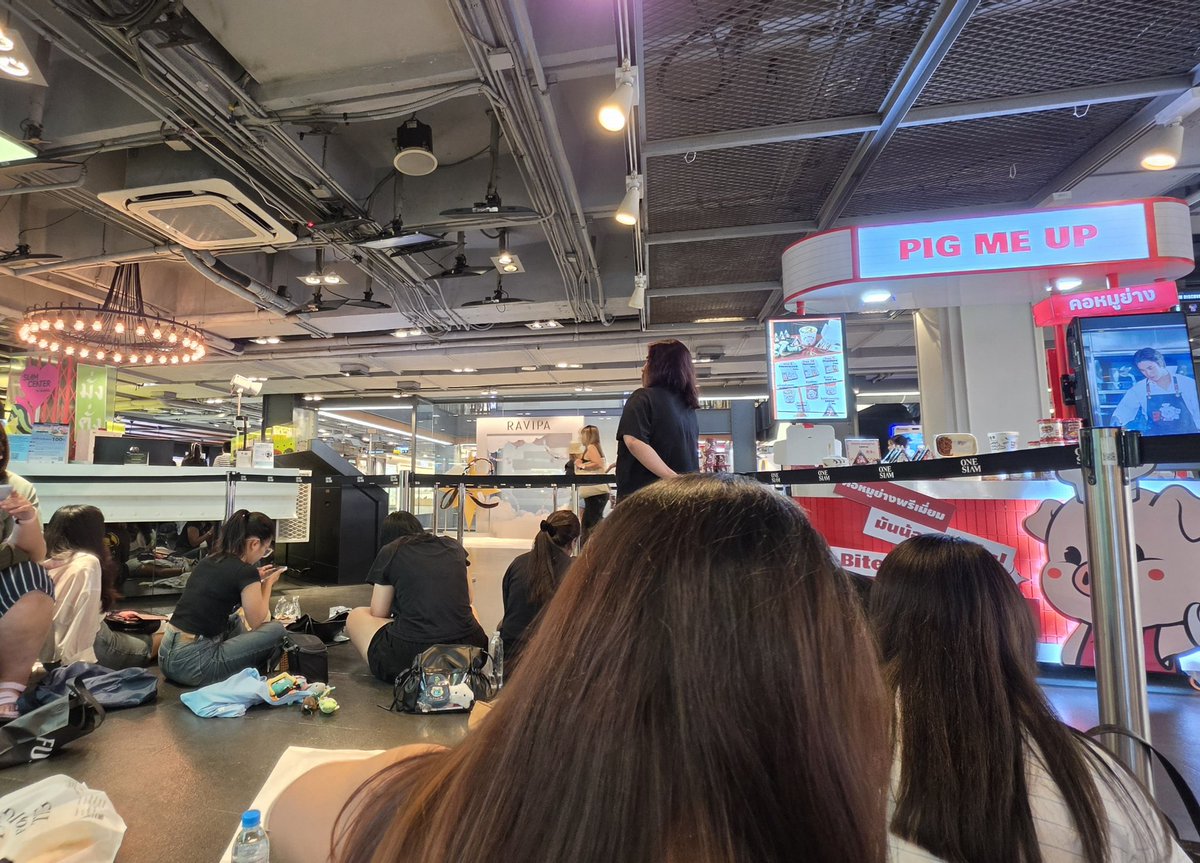 🧡 ผก. tweet media