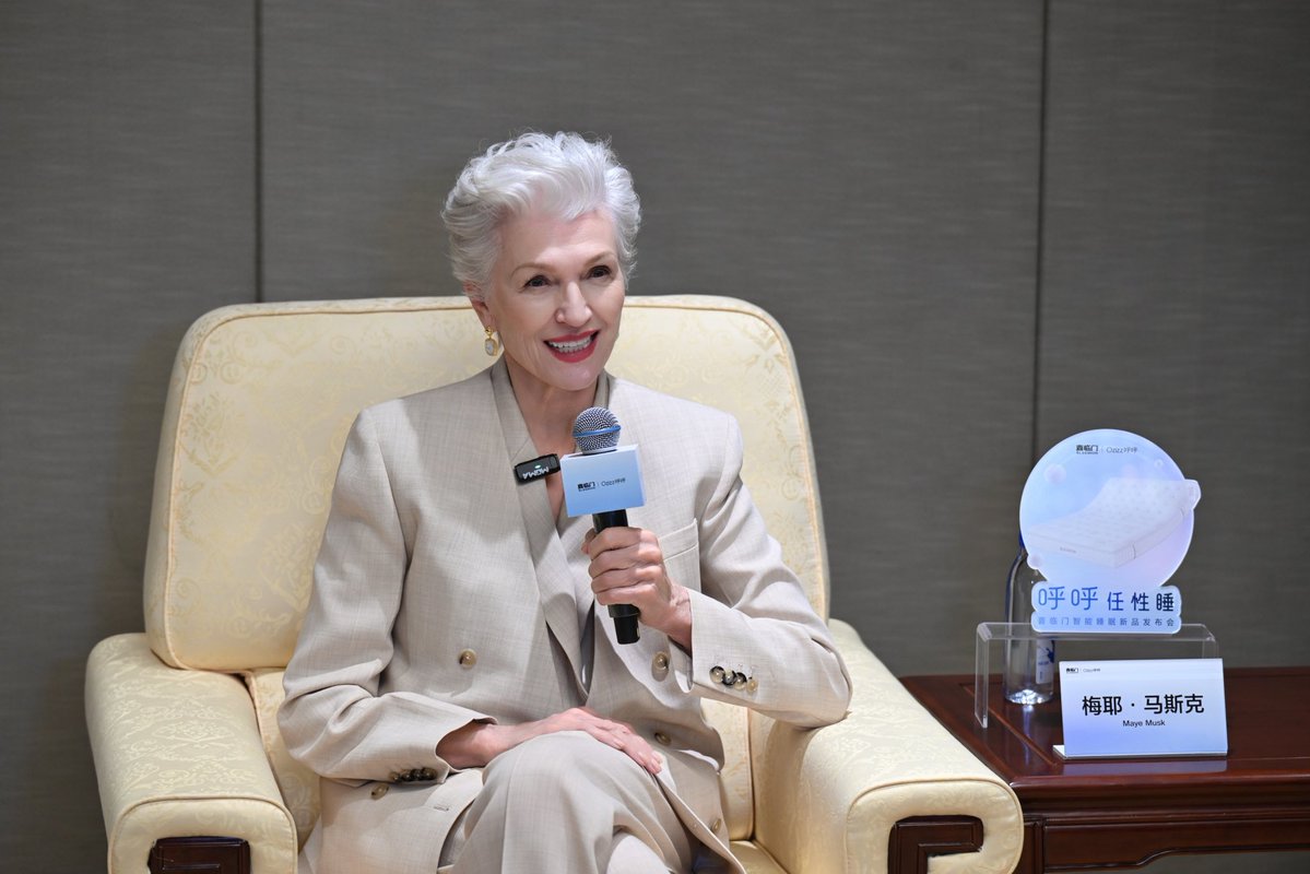 Maye Musk tweet media