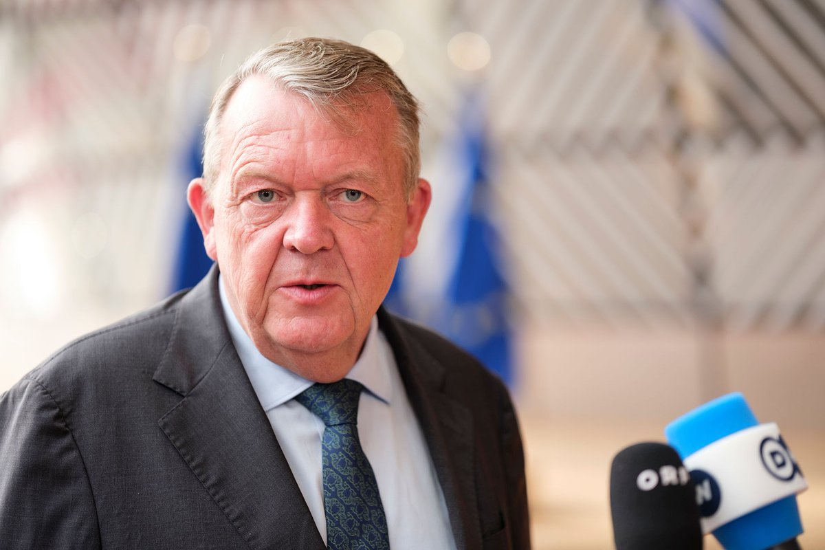 🅰️🇱🇪❌ Den Stoerste 🇬🇱 FREE GREENLAND 🇬🇱 tweet media