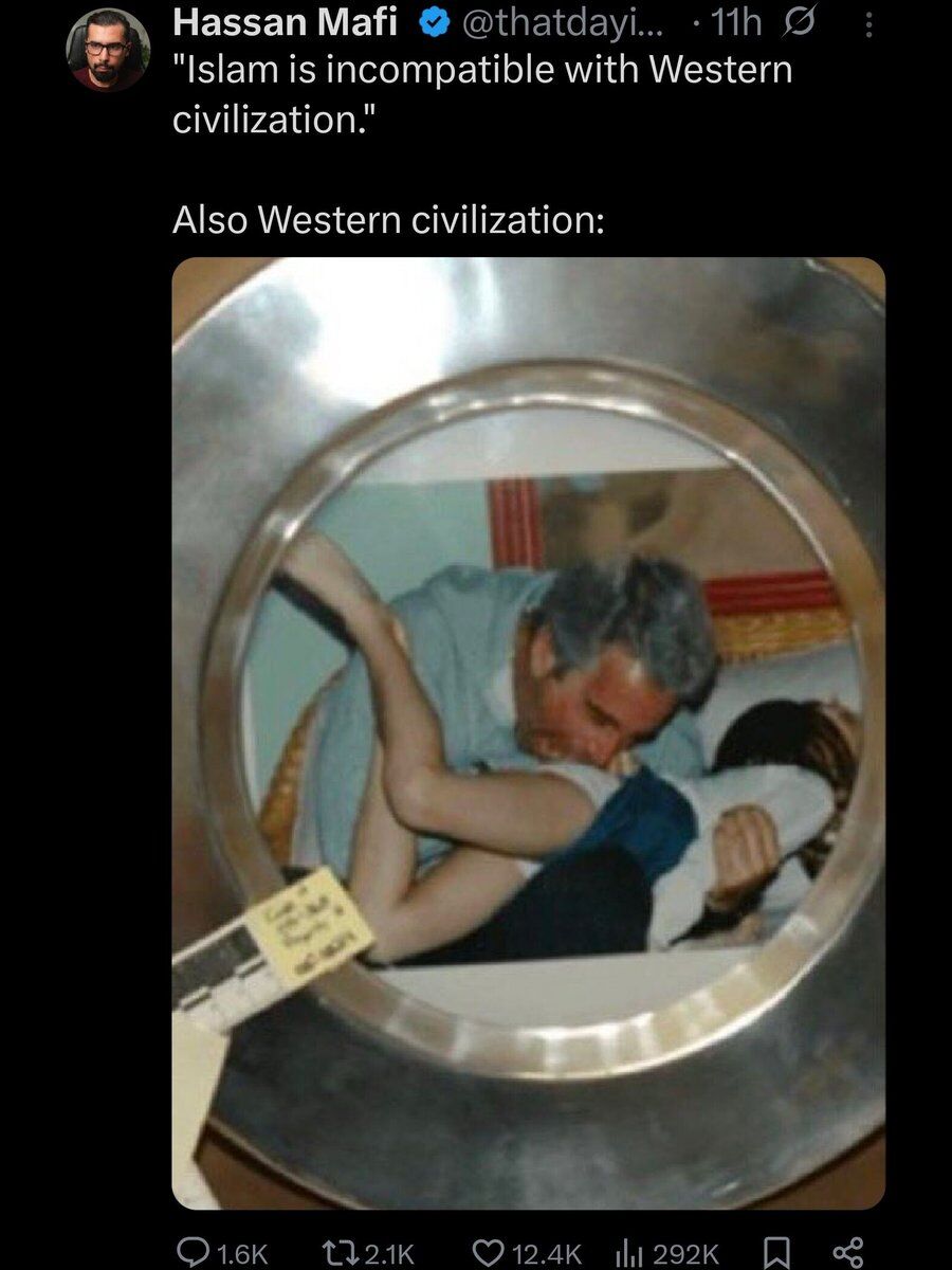 Frankaster tweet media