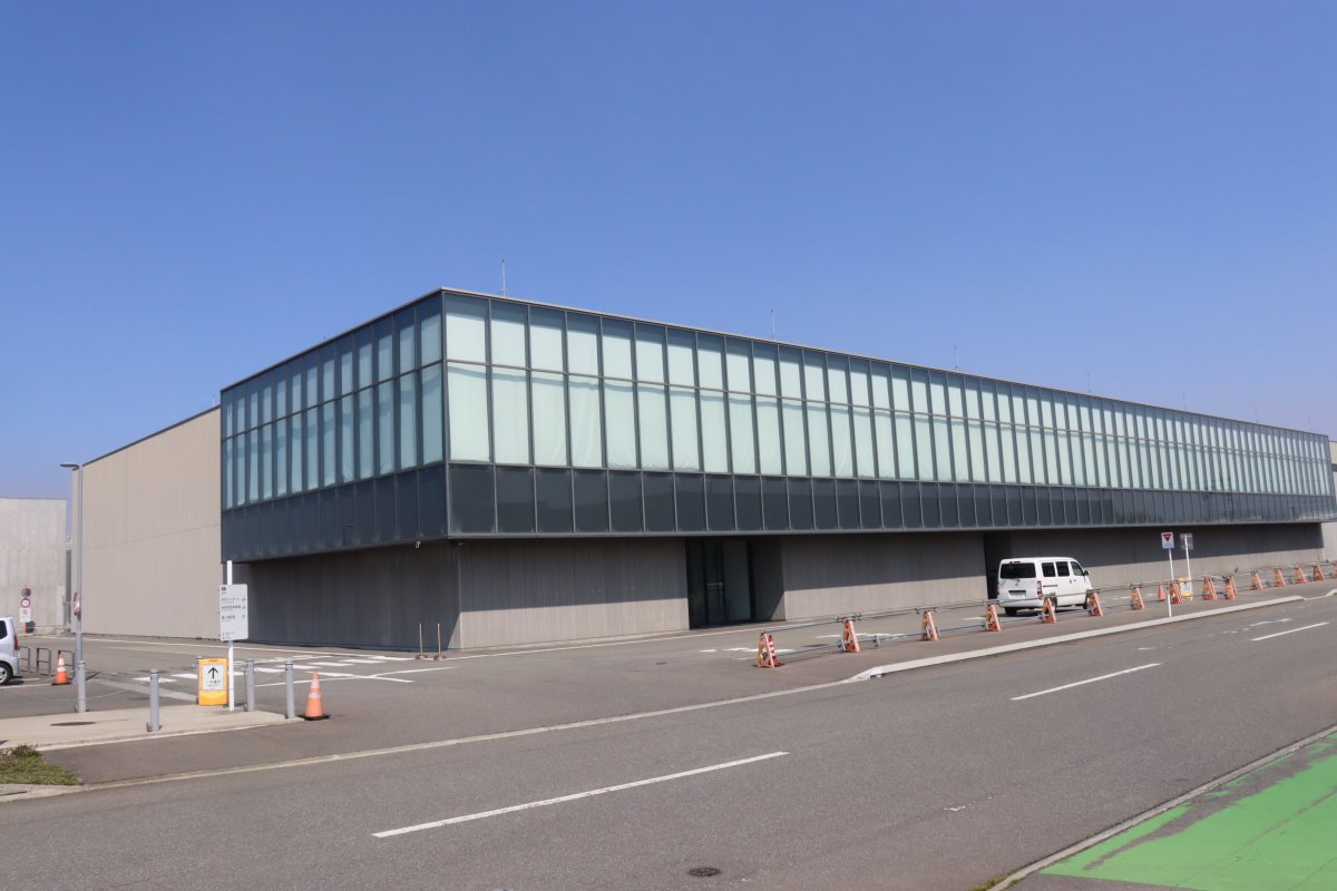 shonainippo's tweet photo. 【荘内日報】スパイバー（鶴岡）事業譲渡 孫氏の長女設立の新会社へ https://t.co/bLqsqOxq24 https://t.co/ePRWnwo1SB