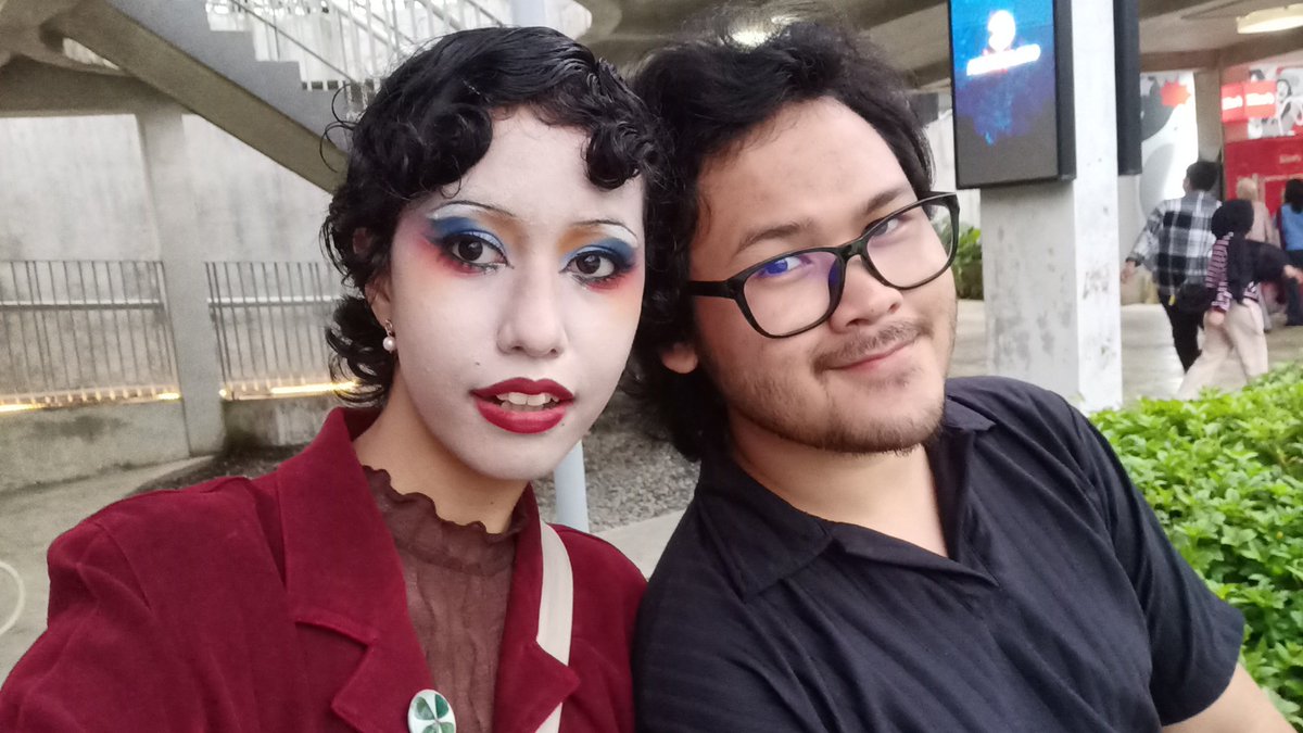 α 🚩🔻 tweet media