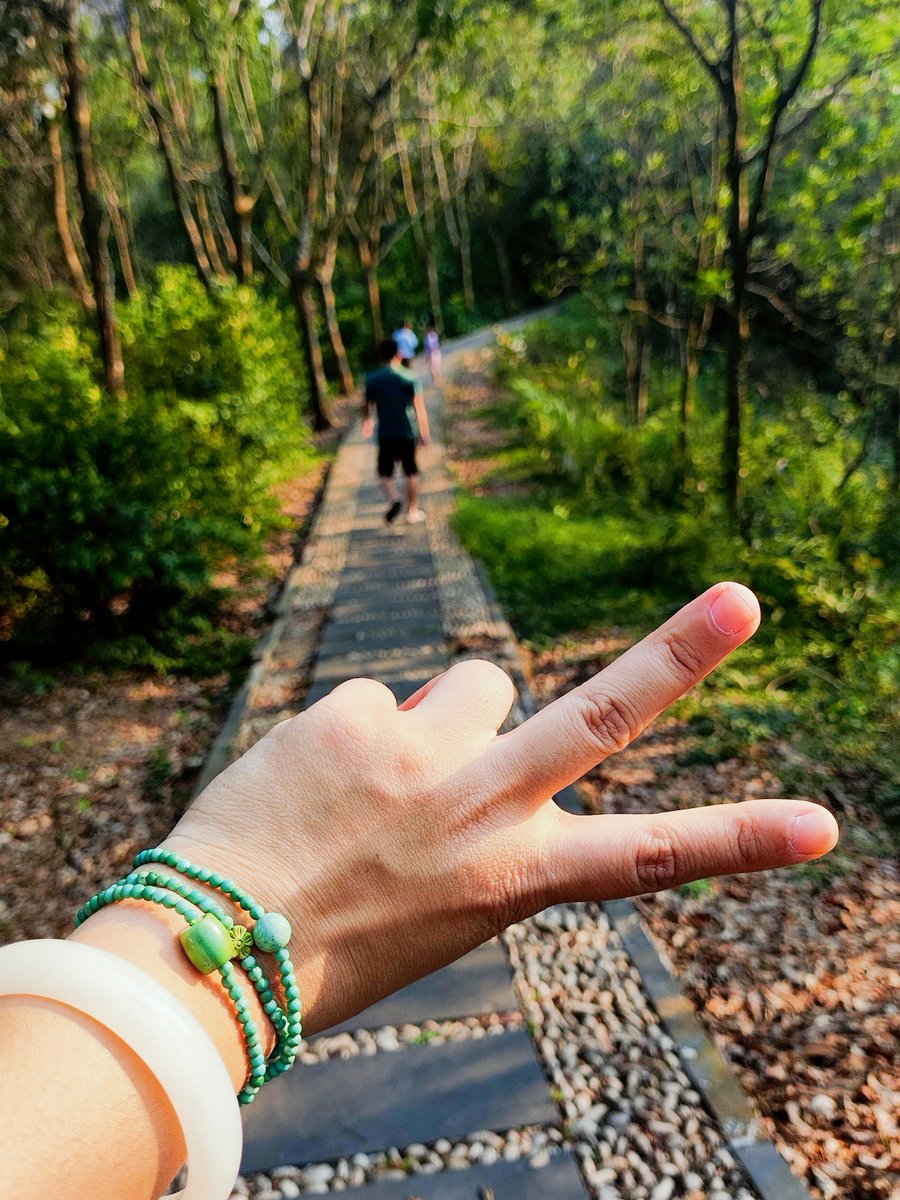 Grace Bonono tweet media