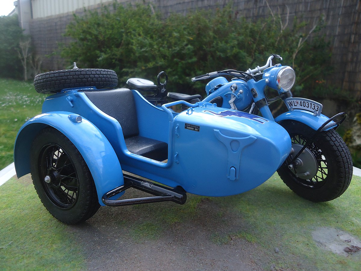 Italeri Model Kits tweet media