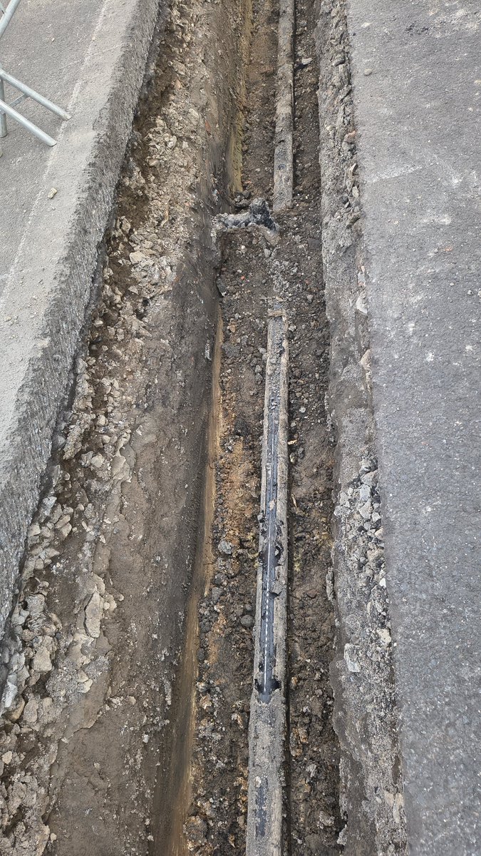 Pavel Hrzina  tweet media