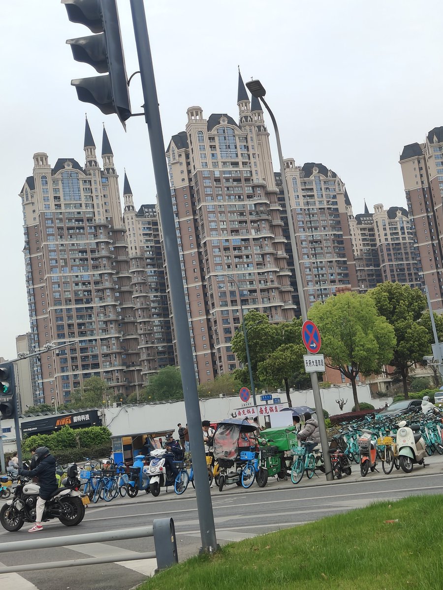 做表人小郭 tweet media