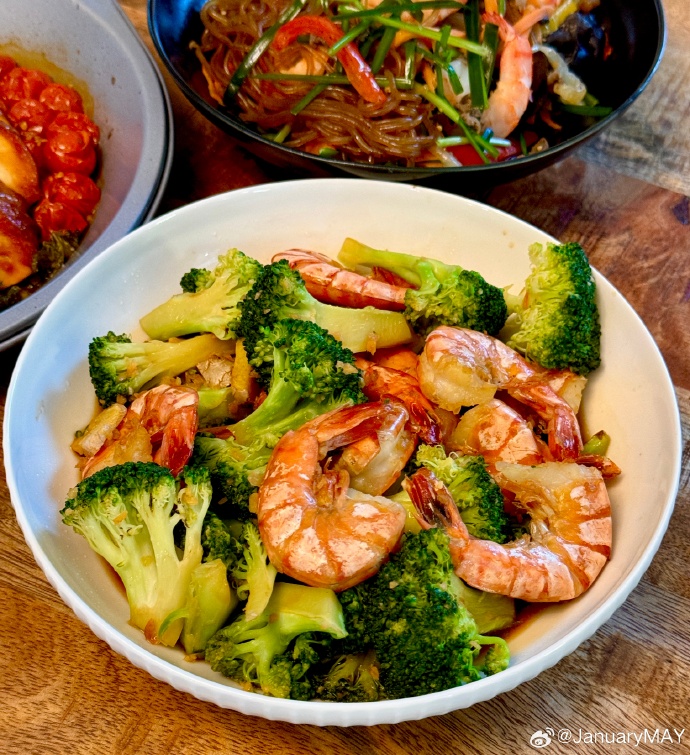 ali huanccollucho tweet media