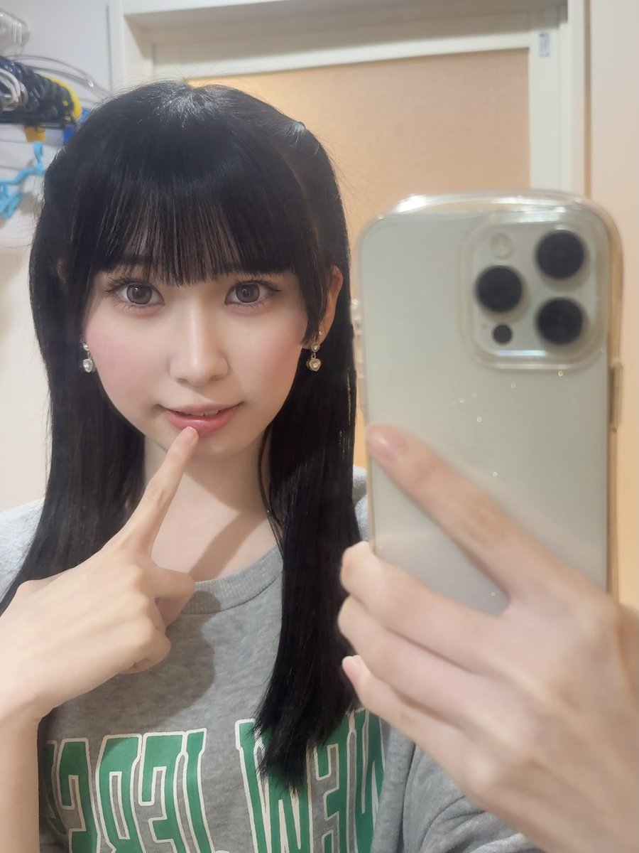 今日はピンクカラコン︎💕︎︎