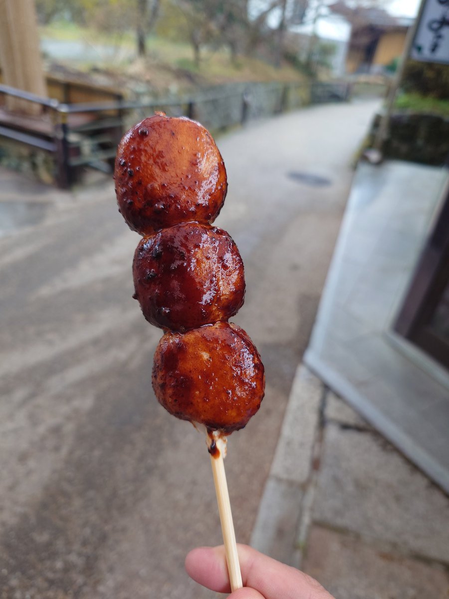 天さん tweet media