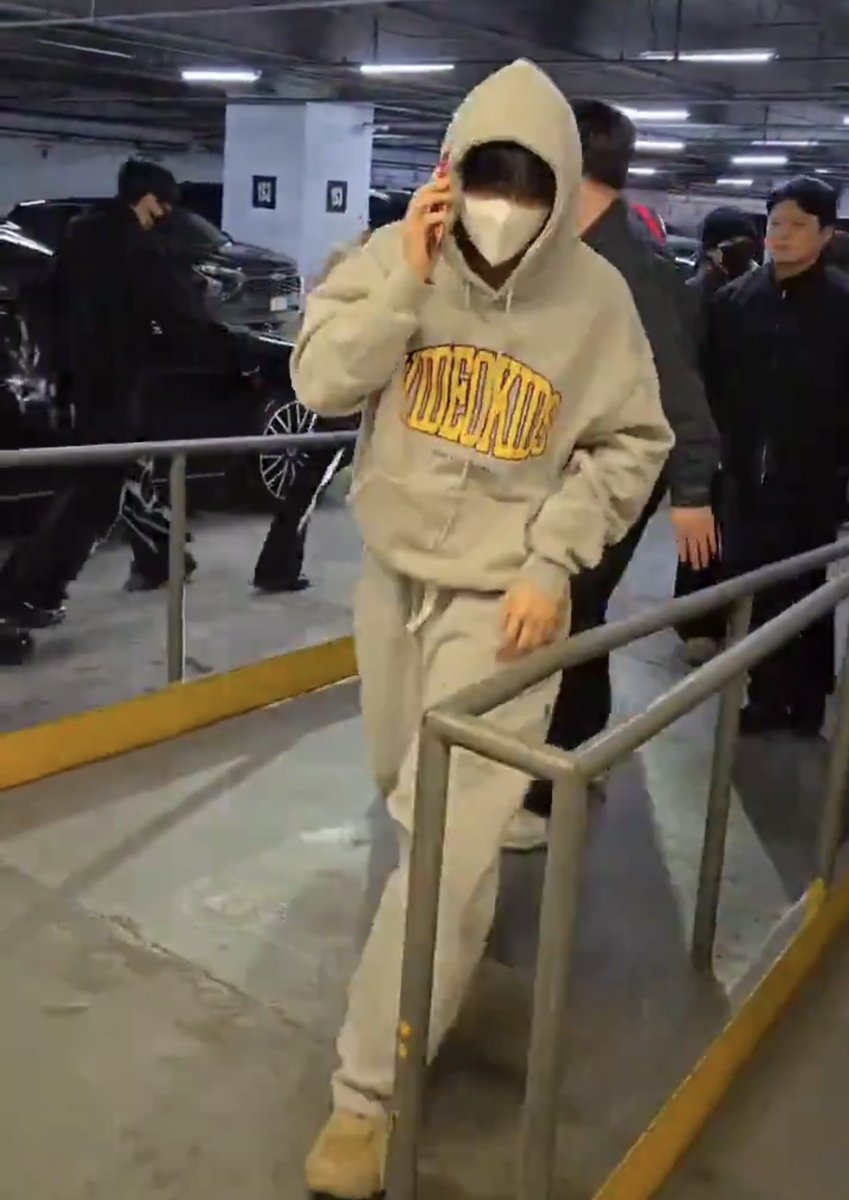 모든♡ʾʾ tweet media