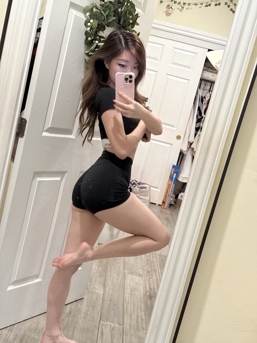 𝓐𝓷𝓰𝓮𝓵𝓪 周悦 (˶ˆ꒳ˆ˶)✿ tweet media