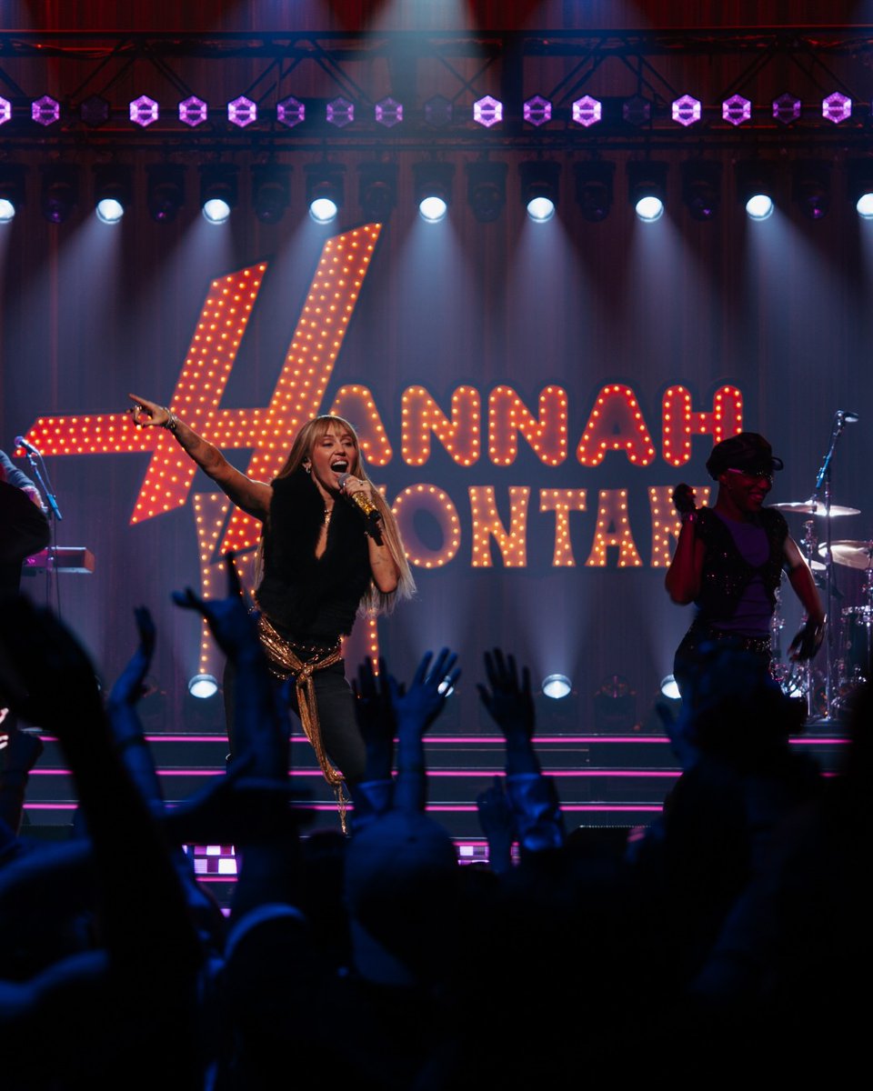 Miley Cyrus Slovakia 🇸🇰 Fan Account tweet media