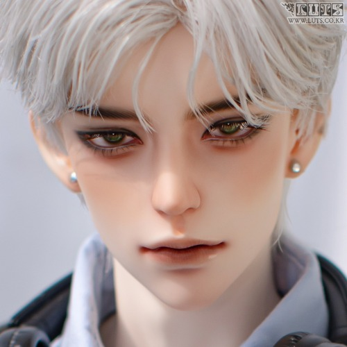 LUTSDOLL tweet media