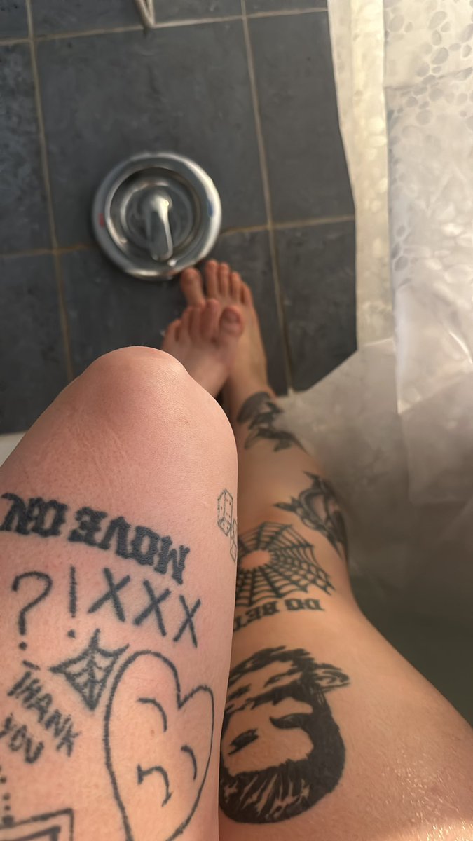 MIss Noelle / calgary dominatrix tweet media