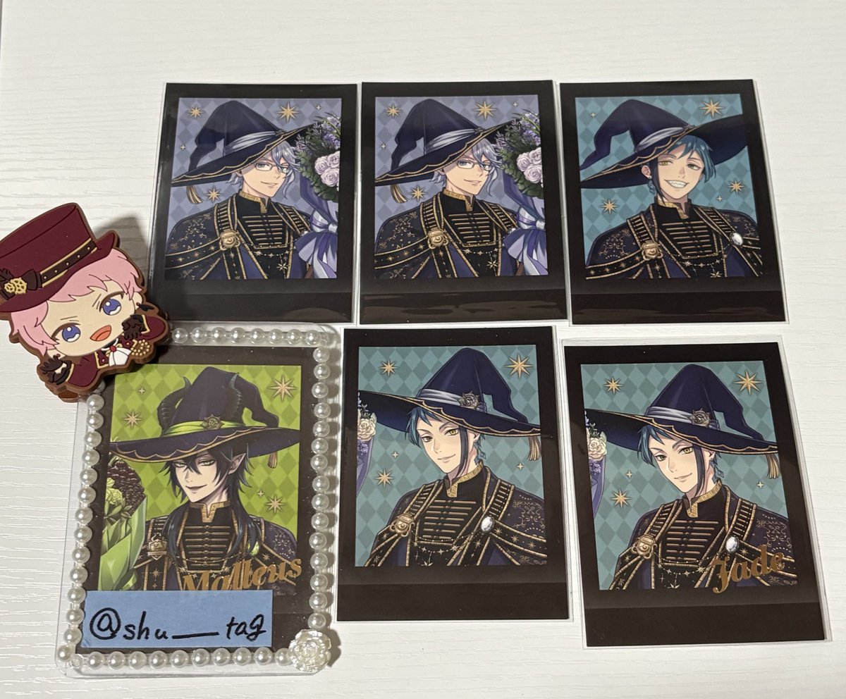shu____tag's tweet photo. 【交換】 ツイステ ぱしゃこれ アニメイト特典 ウエハース

《譲》 リドル エース デュース トレイ レオナ ラギー ジャック2 エペル2 イデア オルト カリム ジャミル セベク アズール2 フロイド ジェイド（1枚箔押し）
特典→カリム ジェイド ヴィル

《求》 同異種 マレウス 

箔は箔同士のみの交換 https://t.co/2Qck0jRUNK
