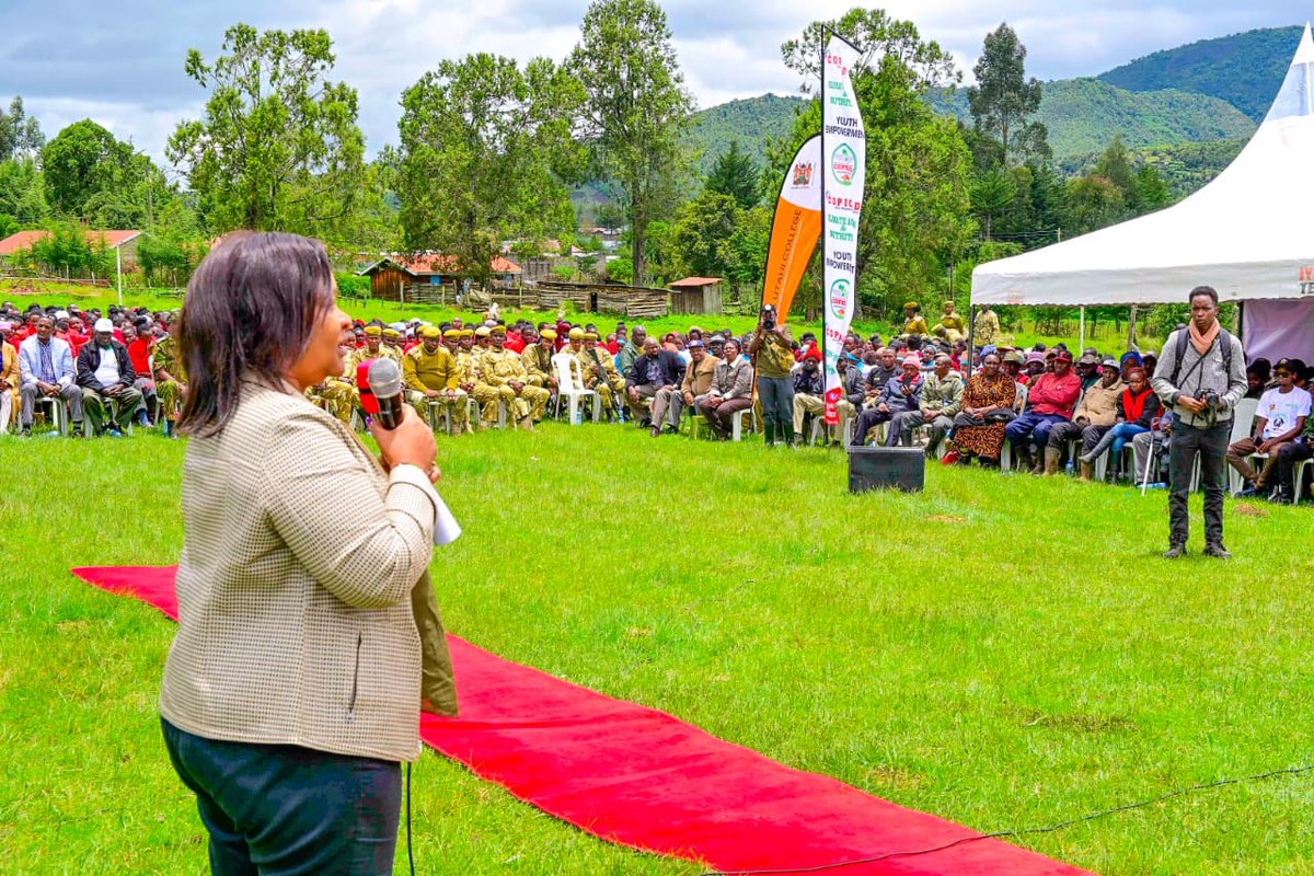 KevJaBa_Ky's tweet photo. We all must plant for the future ,letβs grow a greener Kenya π°πͺ, together. Conservation is key to prosperity and posterity.
#magicalkenya #originofwonder @Environment_Ke #greenkenya #tourismKE @rebecca_miano @Min_TourismKE https://t.co/cqpNfeVJm8