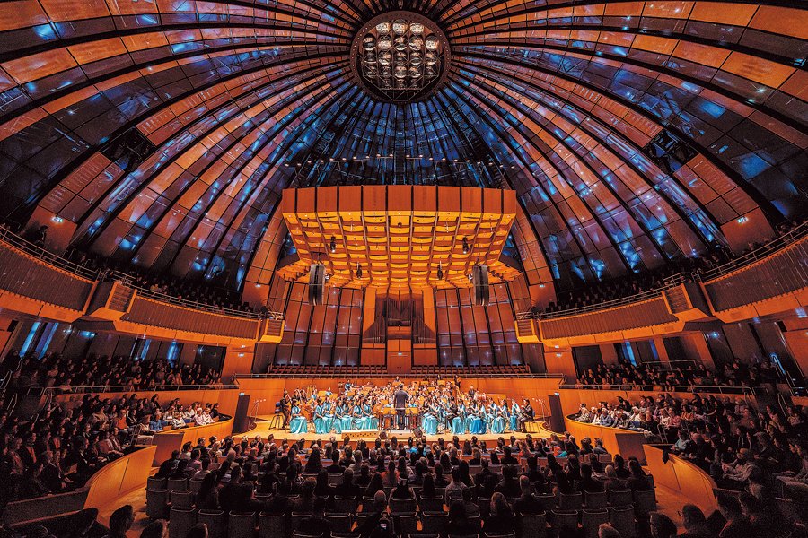 Performing Arts in China tweet media