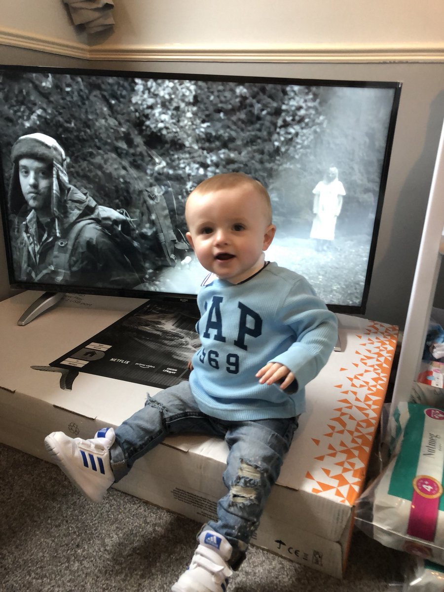 Niven and Lord Mac tweet media