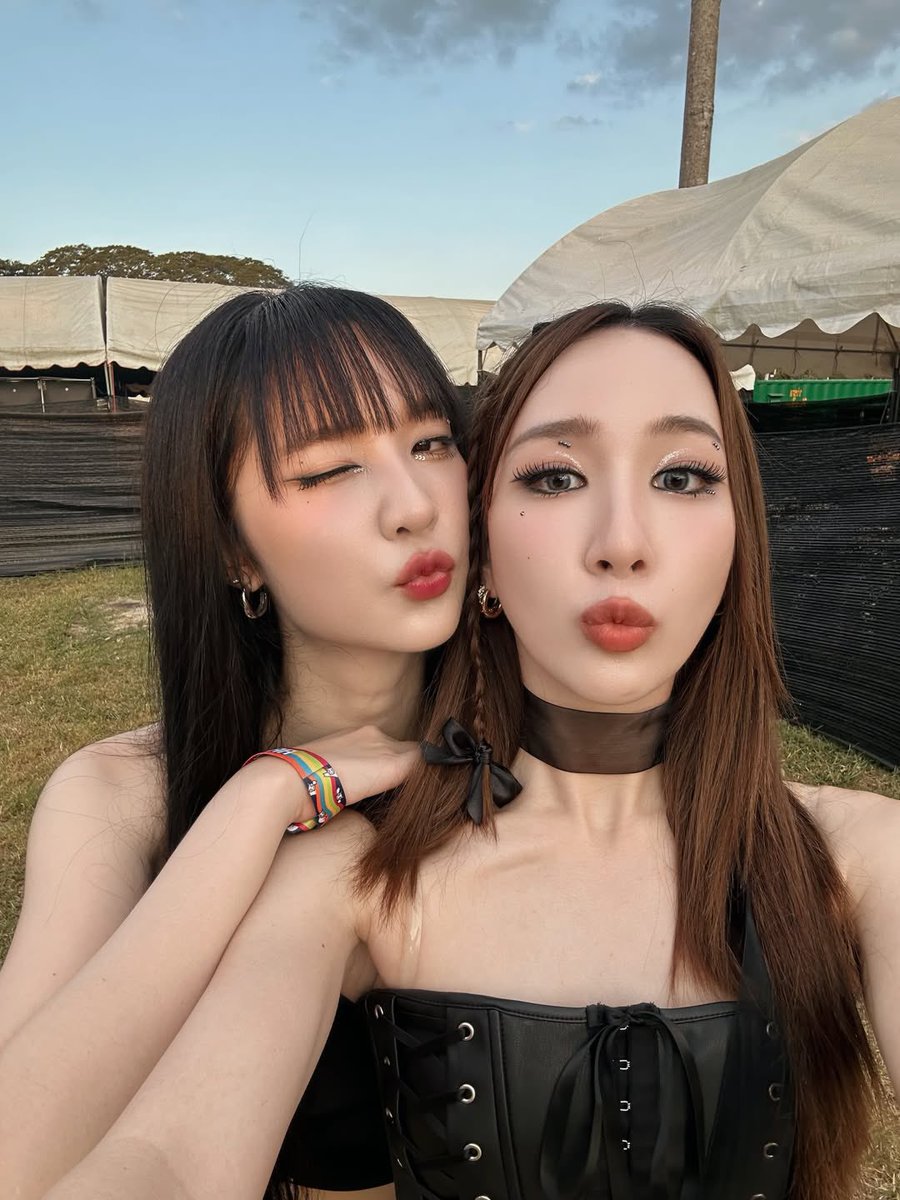janhaefanpage's tweet photo. [IG POST] Janhae 💜 

Happy Happy birthday 🎂✨ Nhu always be my baby n'Aye na Love you kub 🫶🏻🤍

🖇️ https://t.co/USJTMeE8aq

#SwanAye26
#JANHAE #JANIVERSE https://t.co/PB1W64V1YA