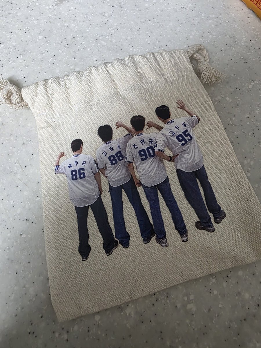 오리날짱🕯 tweet media