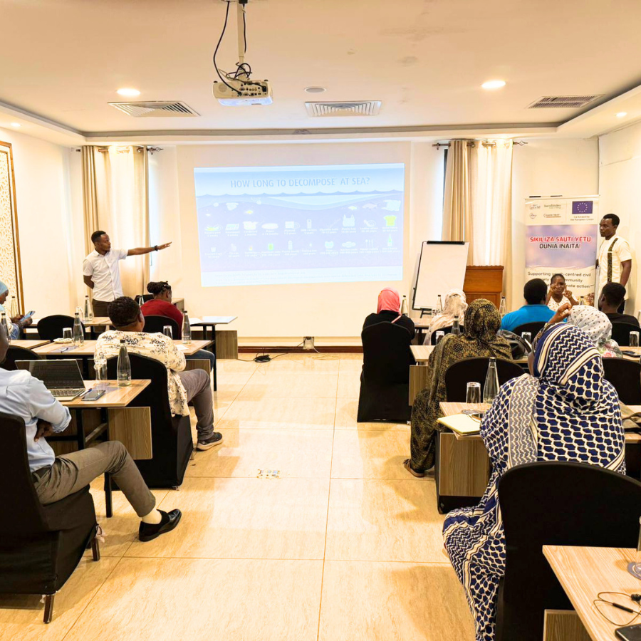 CRAWN TRUST tweet media