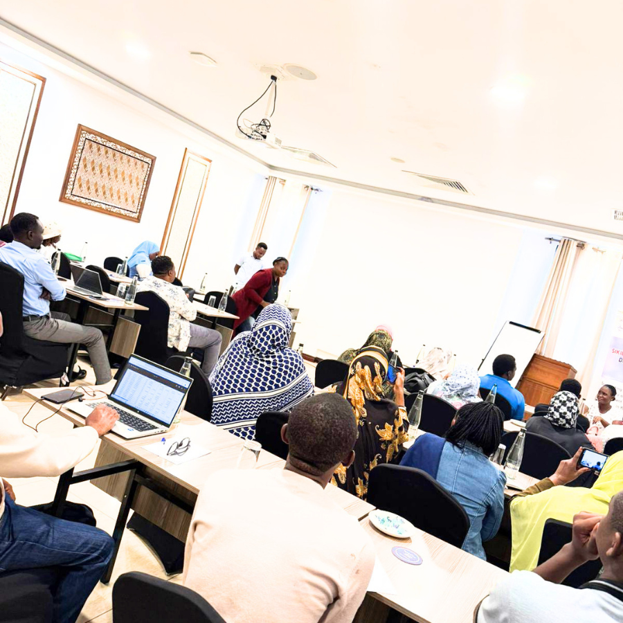 CRAWN TRUST tweet media