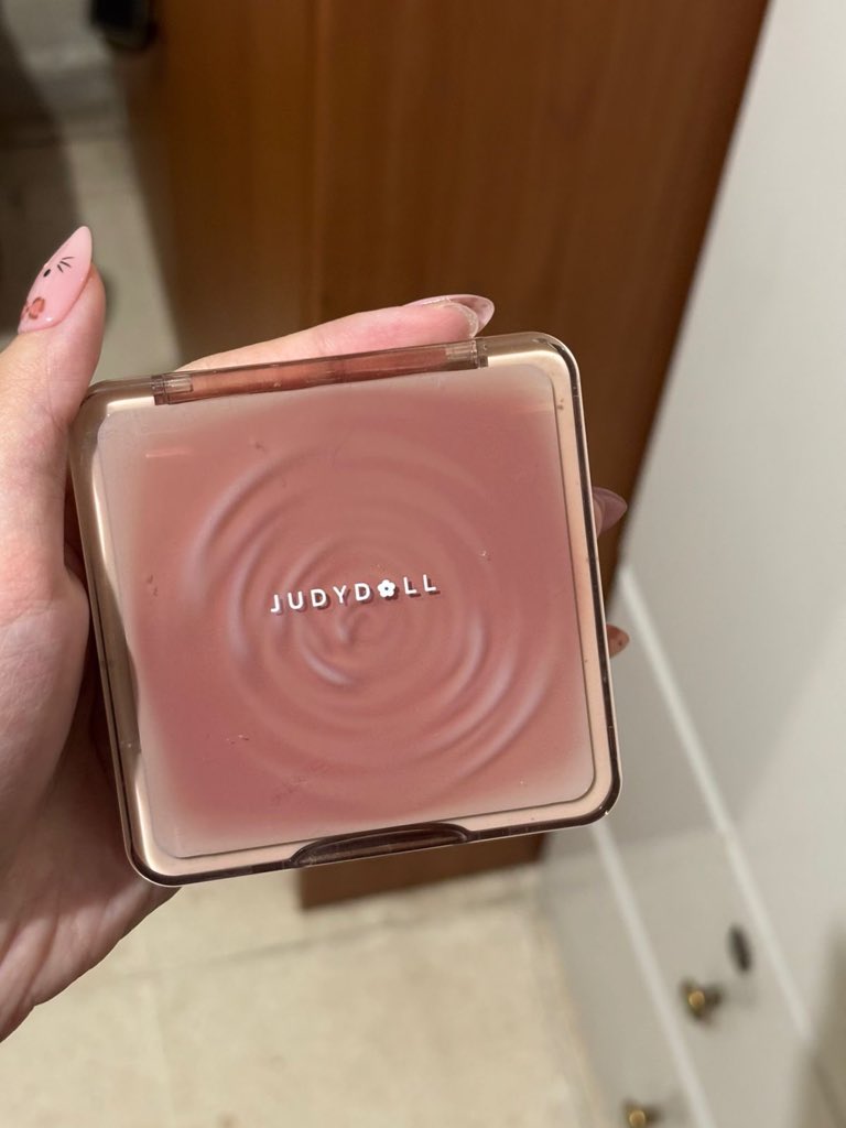 manooooov's tweet photo. wts preloved judydoll pallete contour shade 01 cooltone

- baru dipake 3x, masih banyak
- ⁠100k bs nego

#wts #wtb #preloved #makeup #judydoll #zonauang #zonajajan https://t.co/PAqDqXT0mC