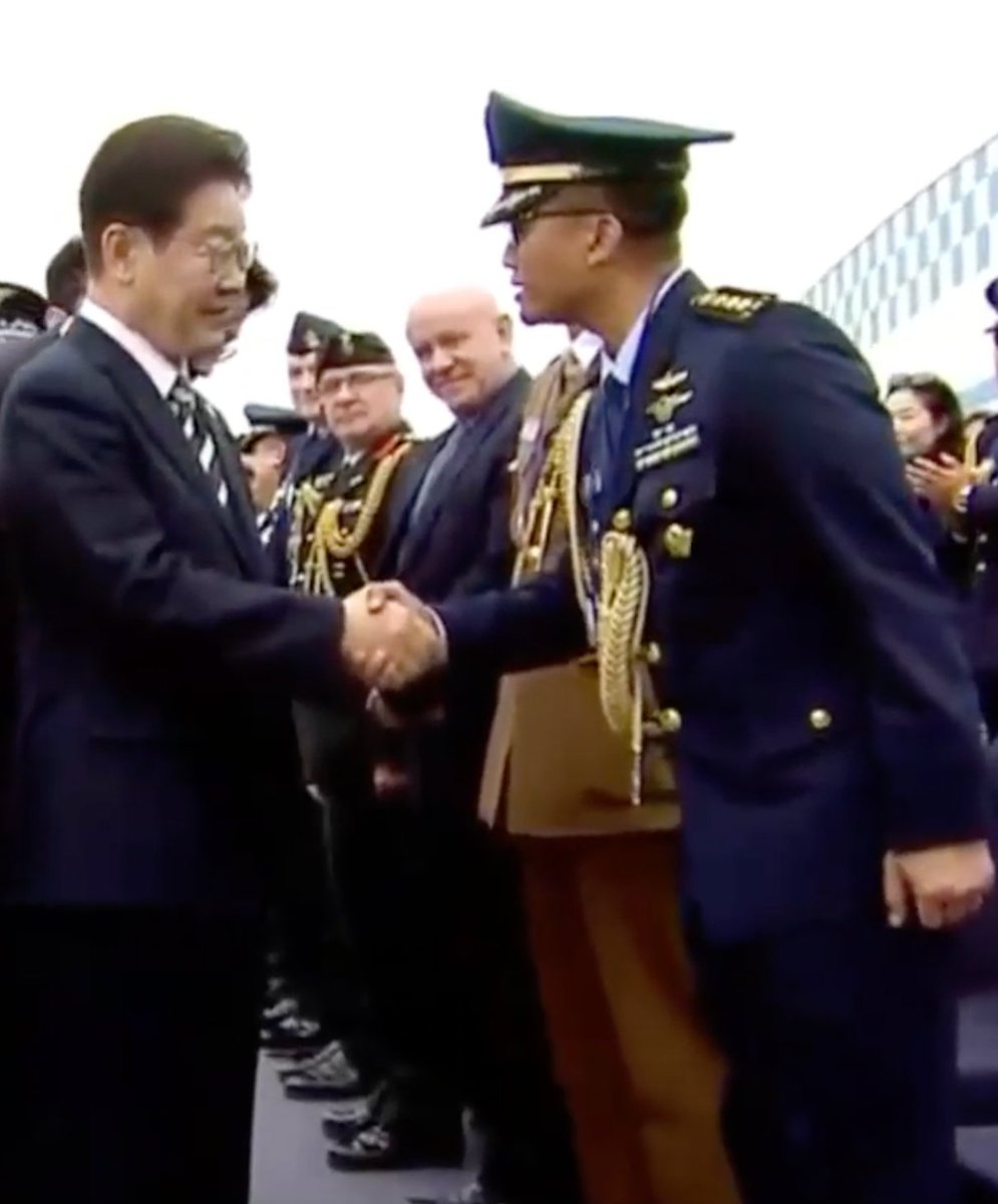 리즈키 우딘 tweet media