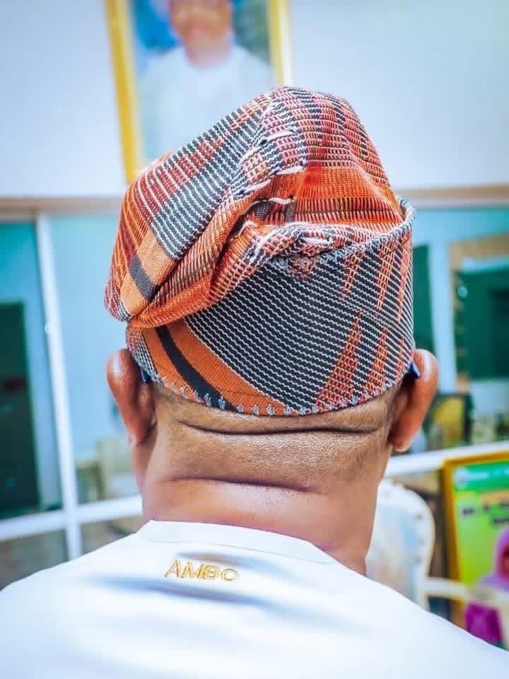 Tunde Moore tweet media