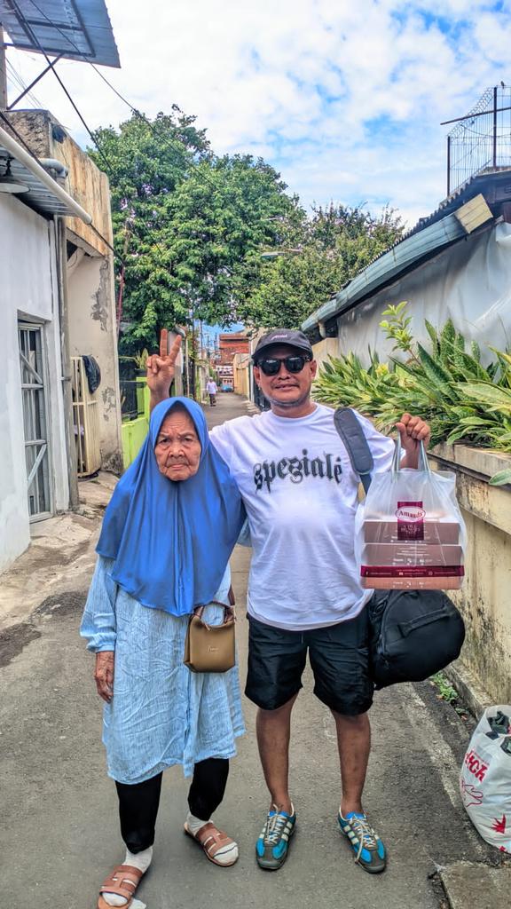 sadar diri tweet media