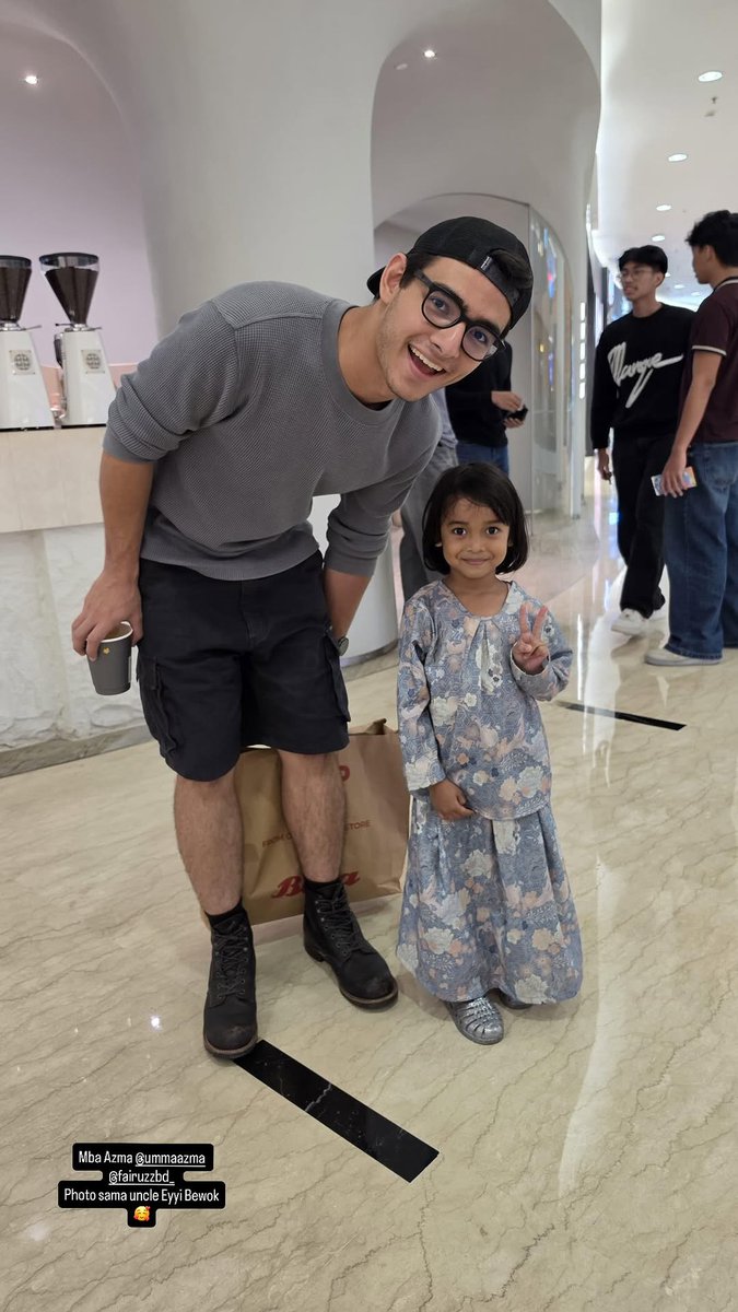 [📸] musfirah_m_ahmad IGS 

with uncle bewok 🖤

<a href="/harryvghn/">Harry Vaughan</a> 
#HarryVaughan #HarQeel