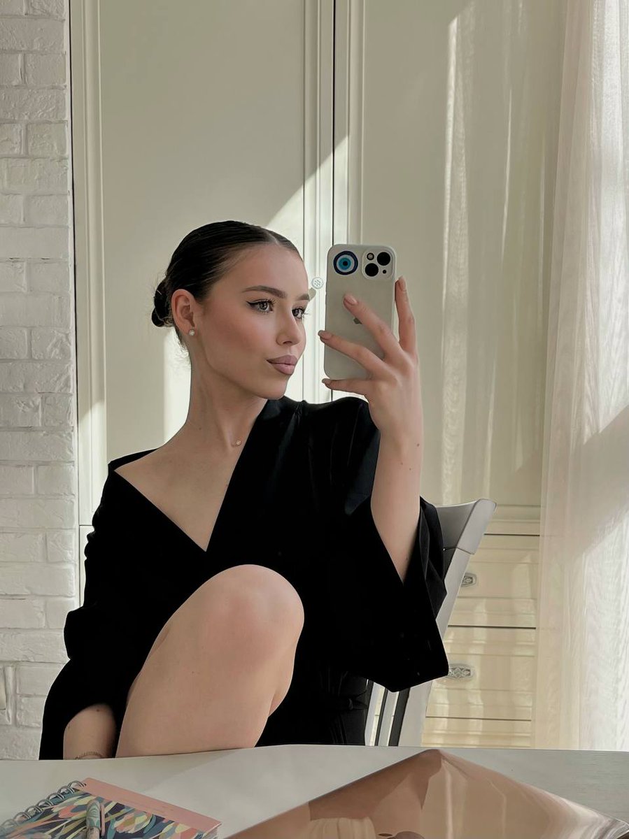 какое то милое имя tweet media