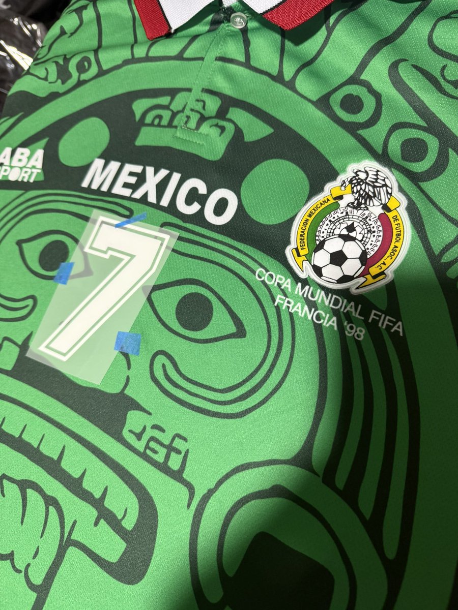 FONTBALL 08 tweet media