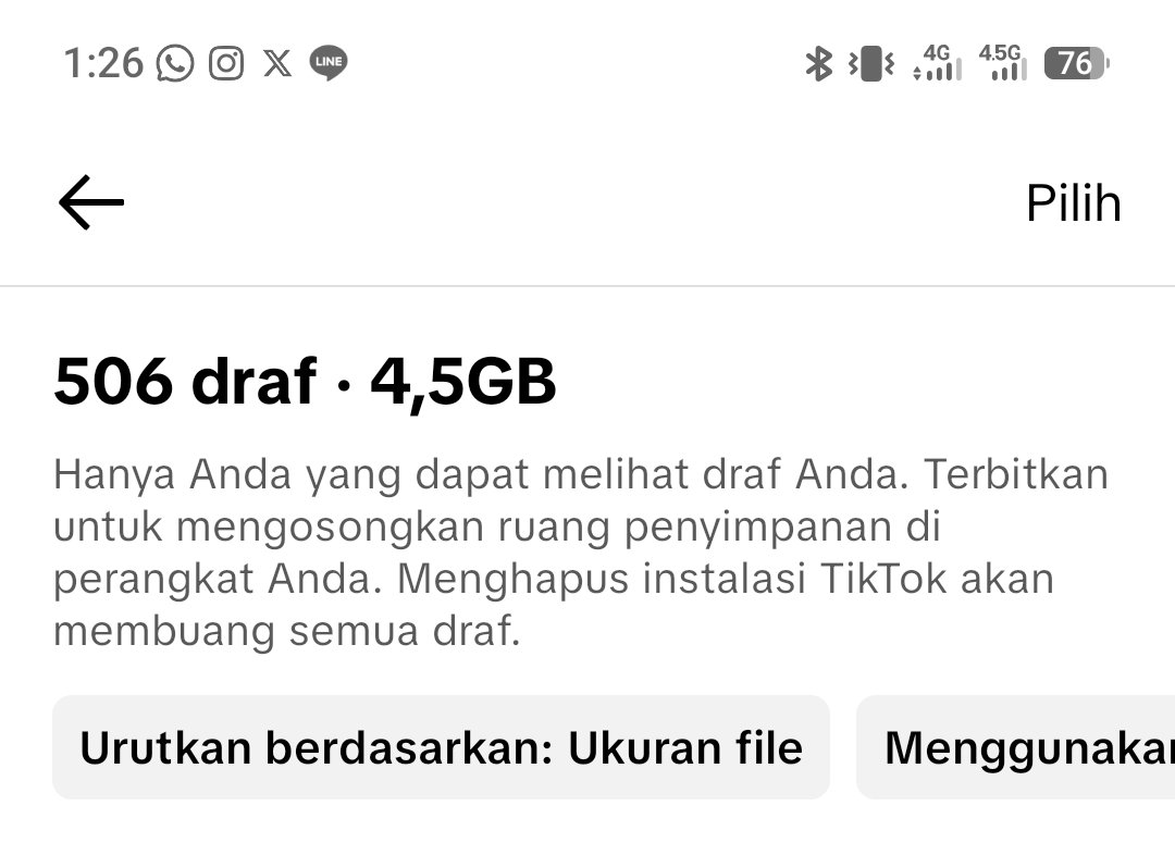 𝙖𝙠𝙖𝙯é. tweet media