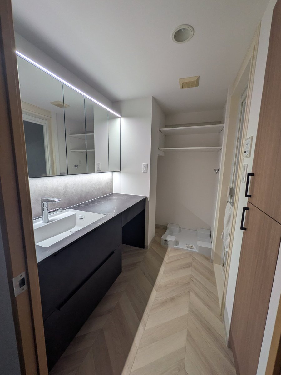 Nico 城之内 Loire tweet media