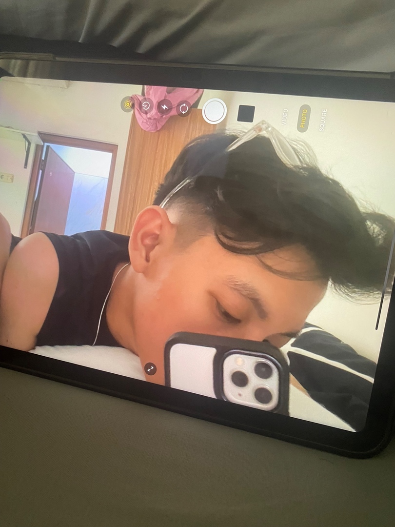 BUKAN BASE RATED tweet media