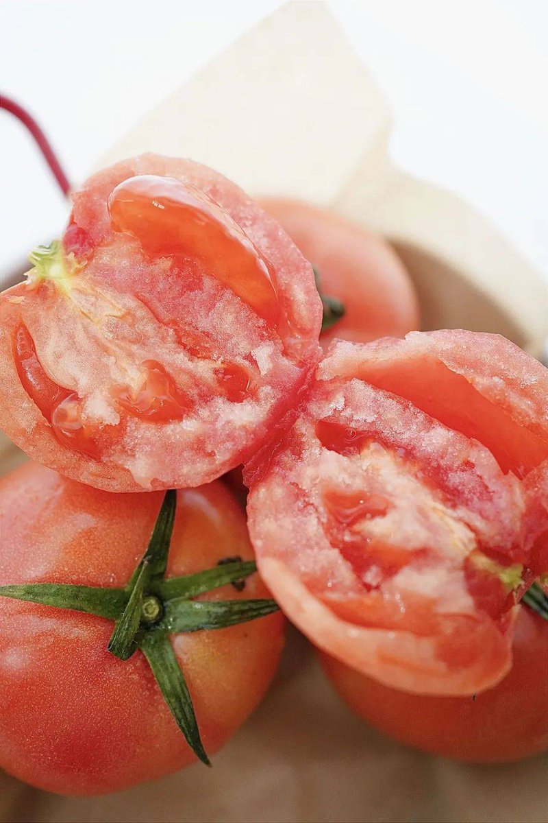 Claire Bell tweet media