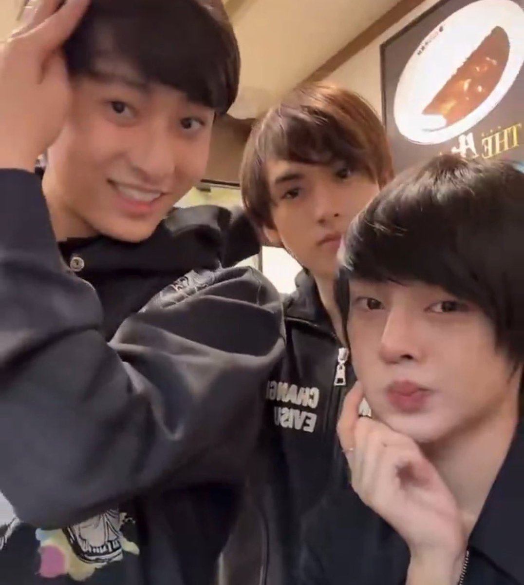 𝐂𝐡 (.◜◡◝ )💢 tweet media