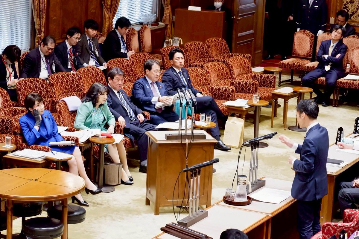 山添 拓 事務所 tweet media