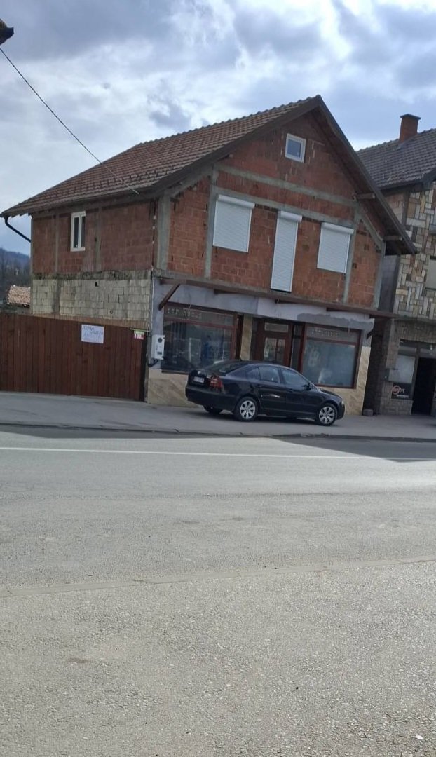 Ljubo tweet media