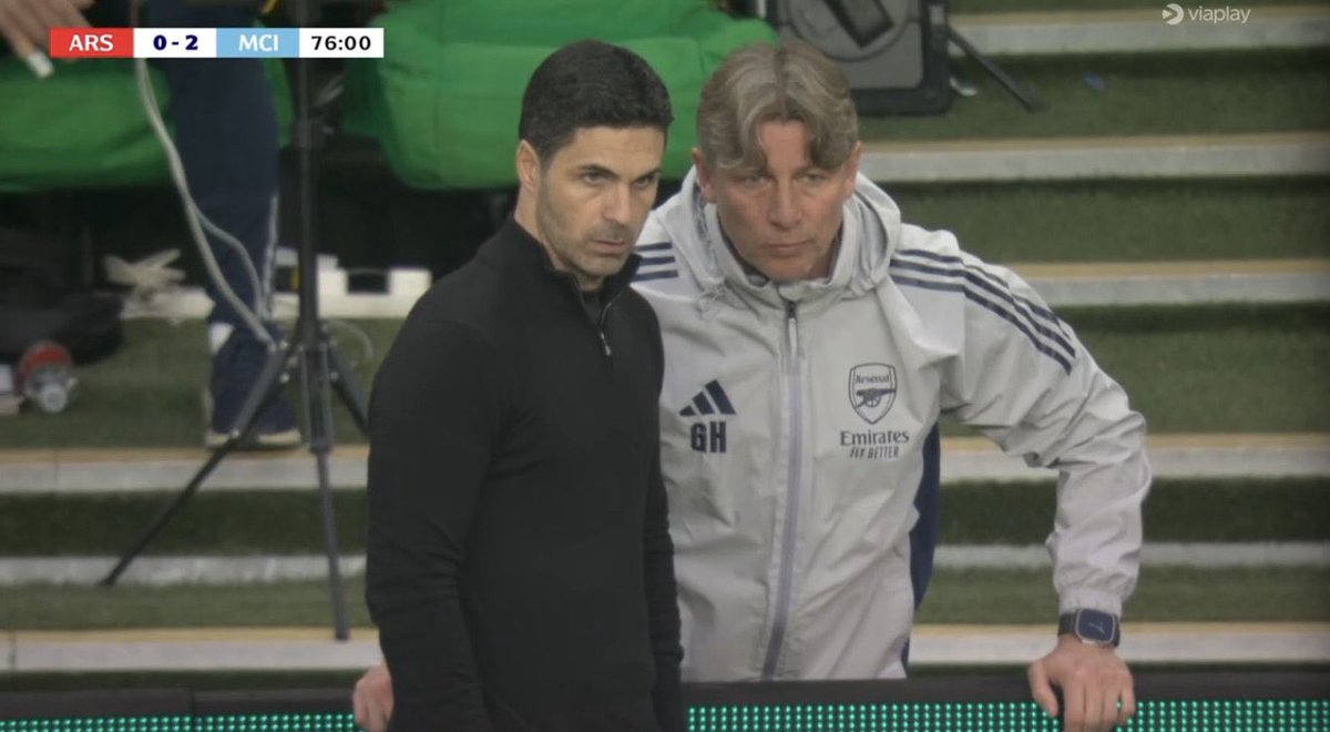 (CFC) OBEY tweet media