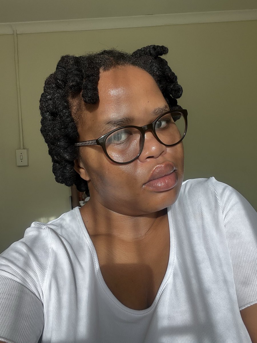 Bongeka_c 🇿🇦 tweet media