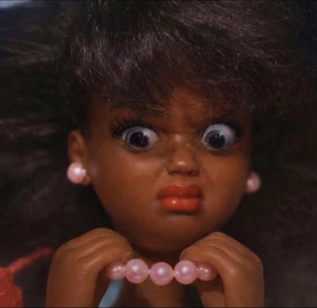 Null context tweet media