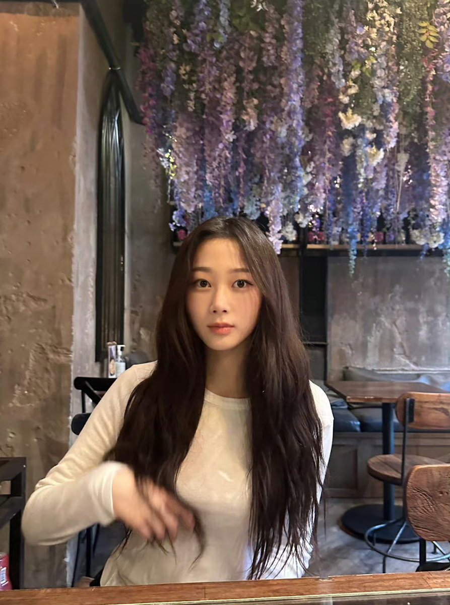 GiselleMuseum tweet media