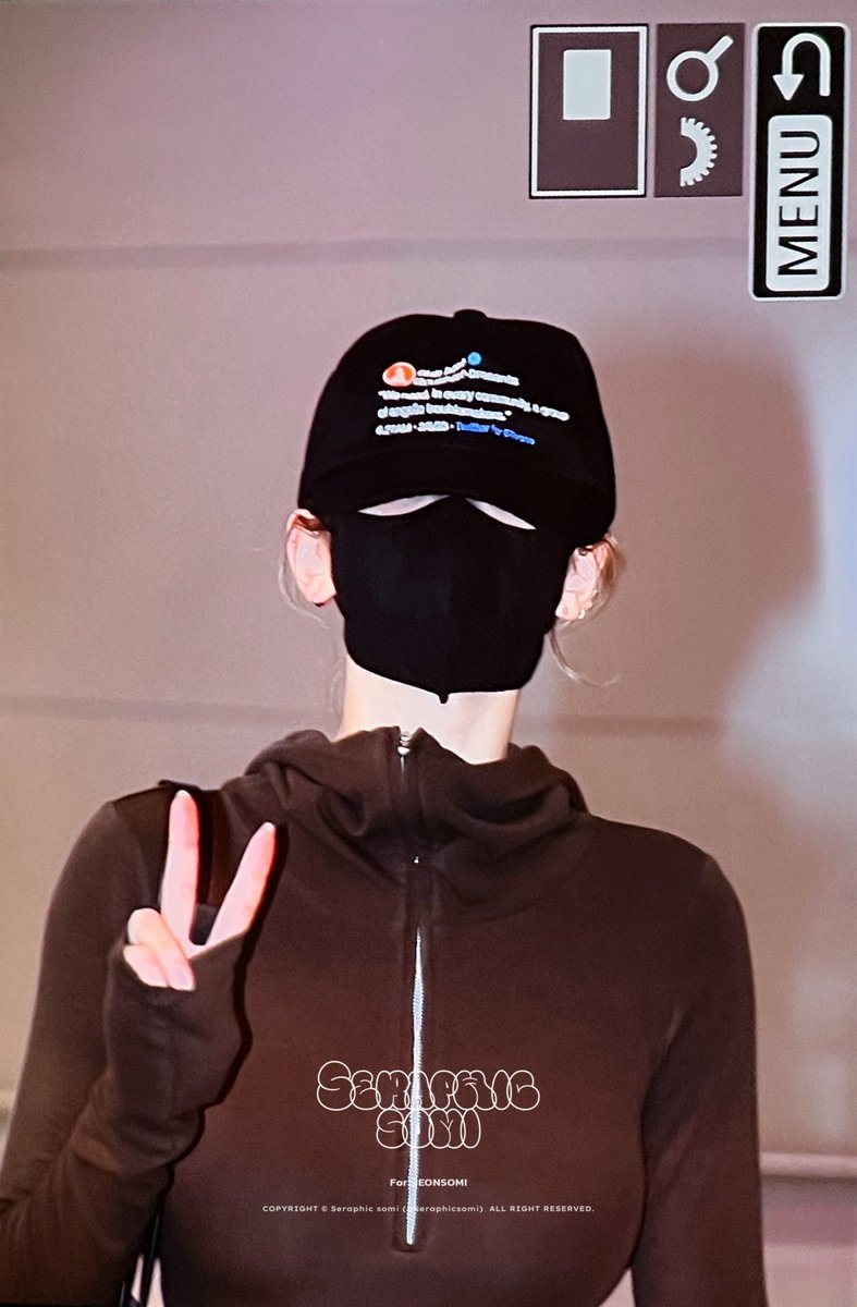 𝐒𝐞𝐫𝐚𝐩𝐡𝐢𝐜 𝐬𝐨𝐦𝐢 tweet media