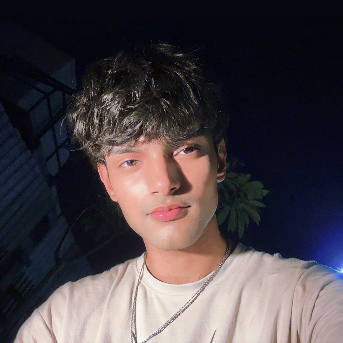 Krit Vats tweet media