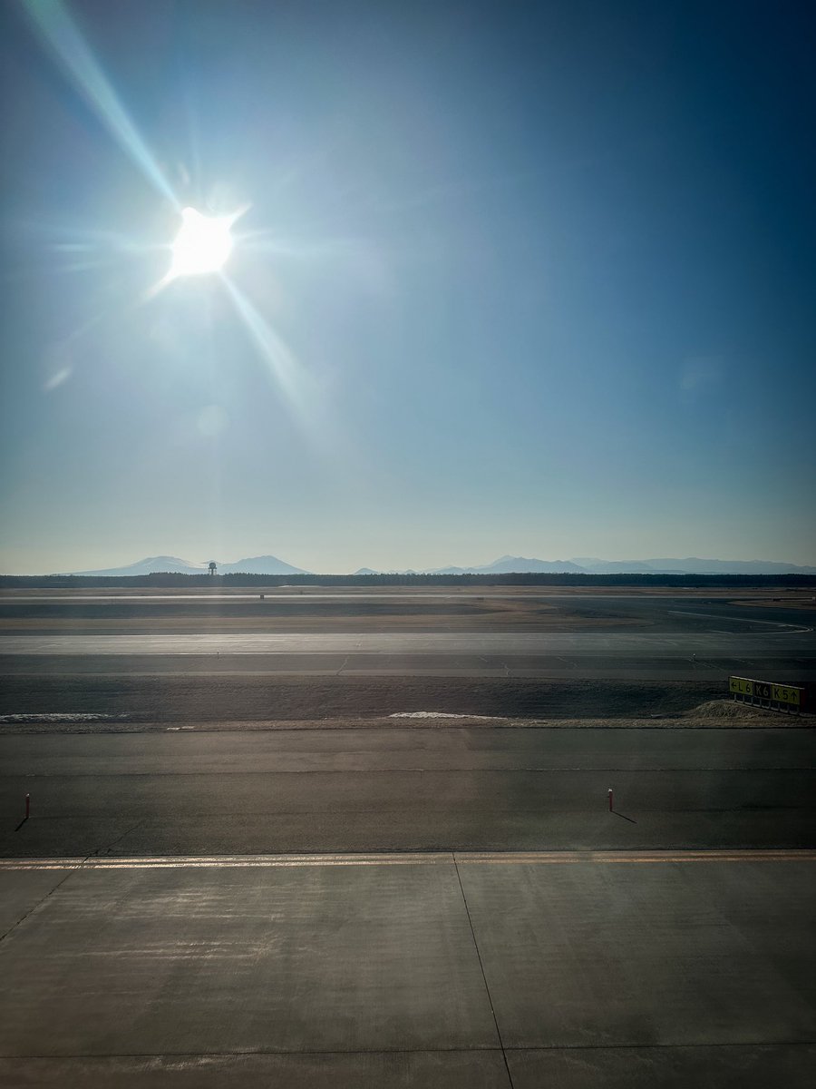 มายเนมอีส “สายันต์” tweet media